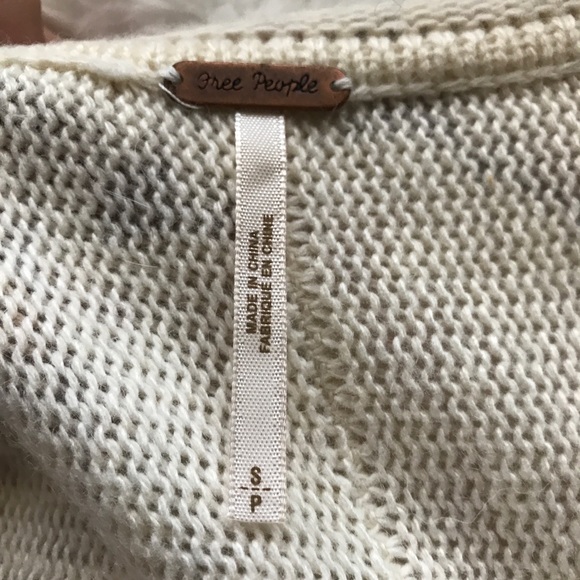 Free People Flower Bomb Slouchy Sweater Size Small Boho Cottagecore Neutral - Picture 8 of 11